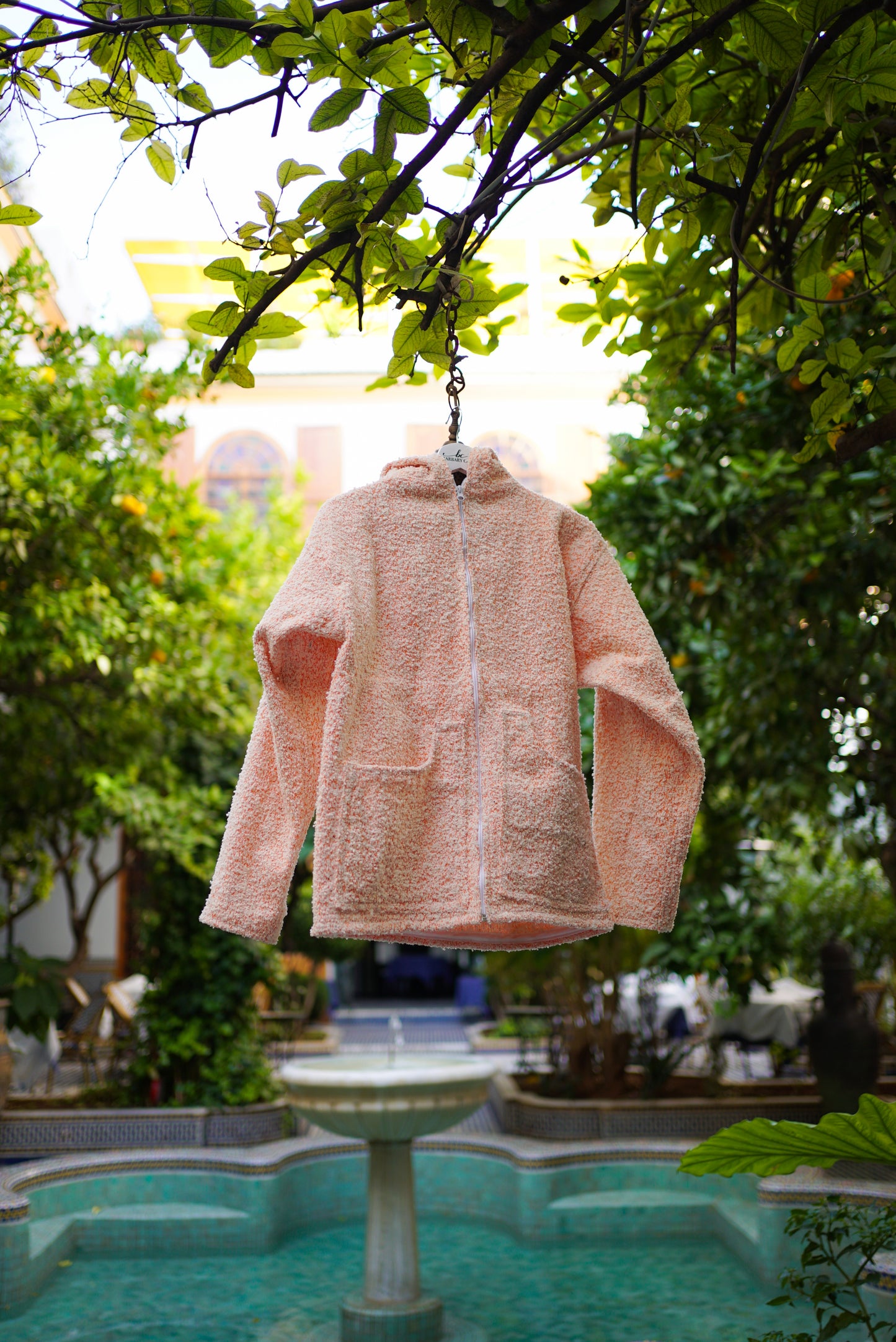 La Tangerine – Audace et éclat en toute élégance